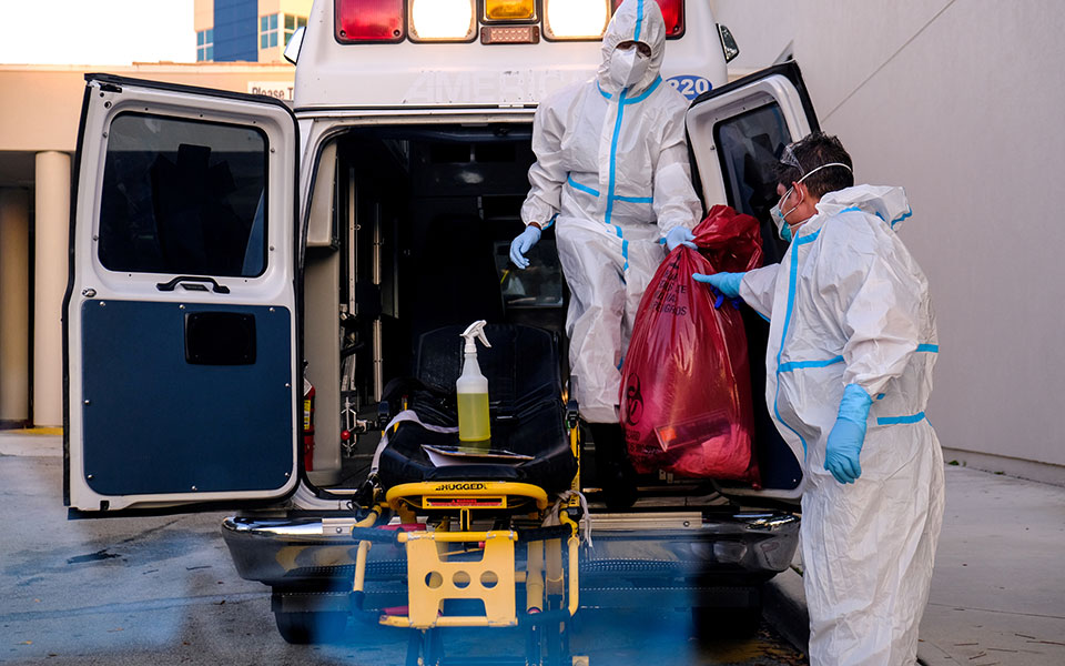 Κορωνοϊός: Τις 200.000 πλησιάζουν οι νεκροί από την πανδημία στις ΗΠΑ-1