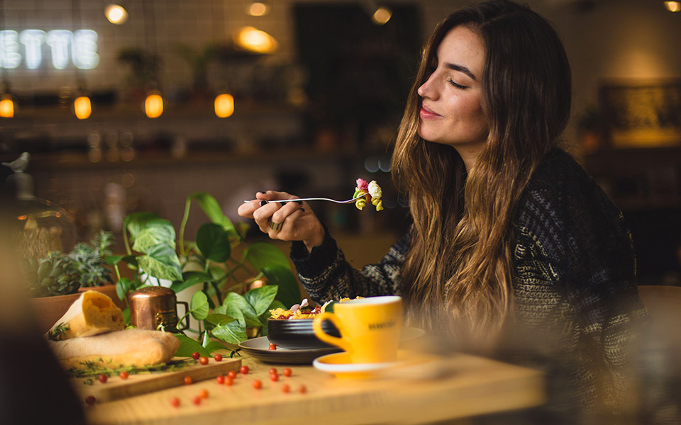 lunch-break-γιατί-είναι-συχνό-λάθος-να-το-παραλε-561098575