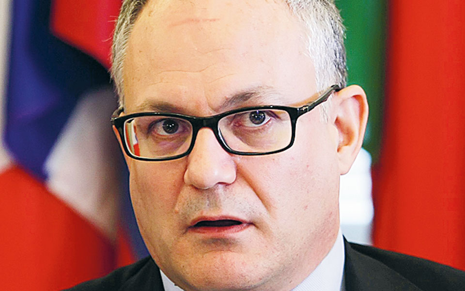 συρρικνώθηκε-128-το-ιταλικό-αεπ-το-β΄-τρί-2394876