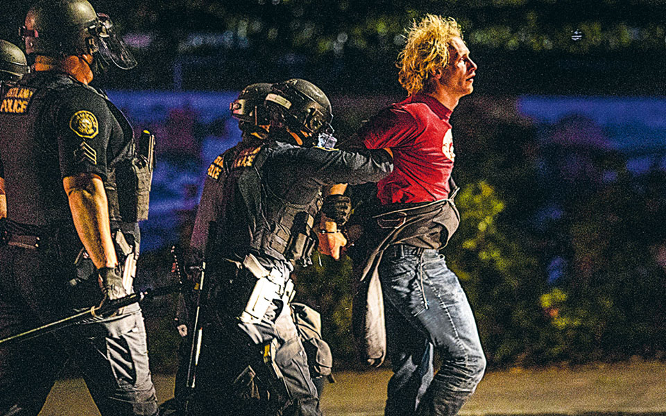 εκλογές-σε-κλίμα-πόλωσης-στις-ηπα-2394861