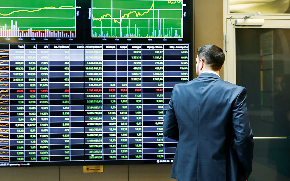 μικρή-άνοδος-με-επιλεκτικές-κινήσεις-2395007