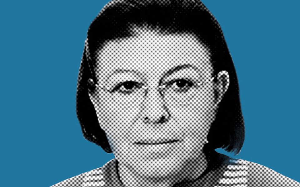 λίνα-μενδώνη-μαύρο-2395146