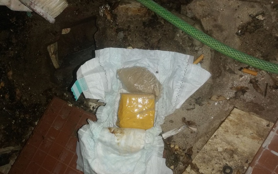 εκρυβαν-ηρωίνη-σε-χρησιμοποιημένη-βρ-2394925