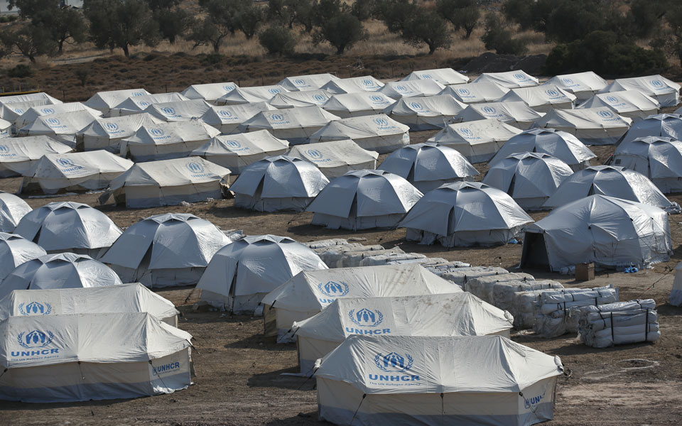 μηχανισμός-στήριξης-στο-μεταναστευτ-561088477