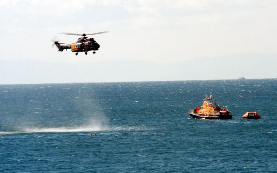 τρεις-νεκροί-53-διασωθέντες-στο-ναυάγιο-561078514