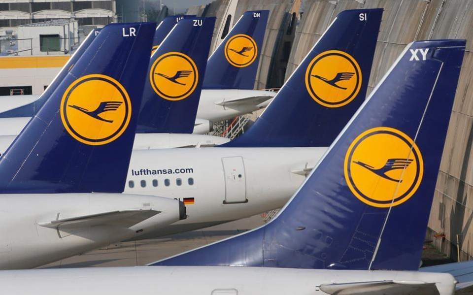 lufthansa-αιμορραγία-500-εκατ-ευρώ-το-μήνα-561093016