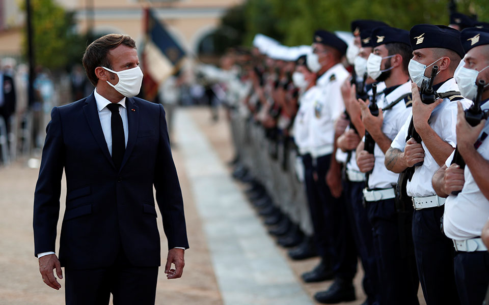 μακρόν-ξεκάθαροι-και-αυστηροί-με-τον-ε-561073270