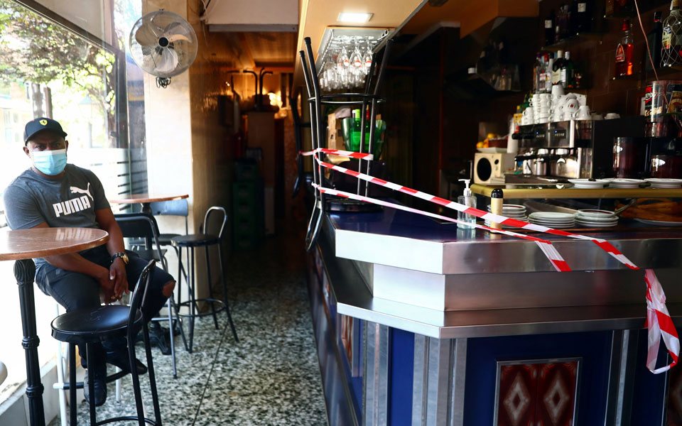 η-μαδρίτη-επεκτείνει-τους-περιορισμο-561095464