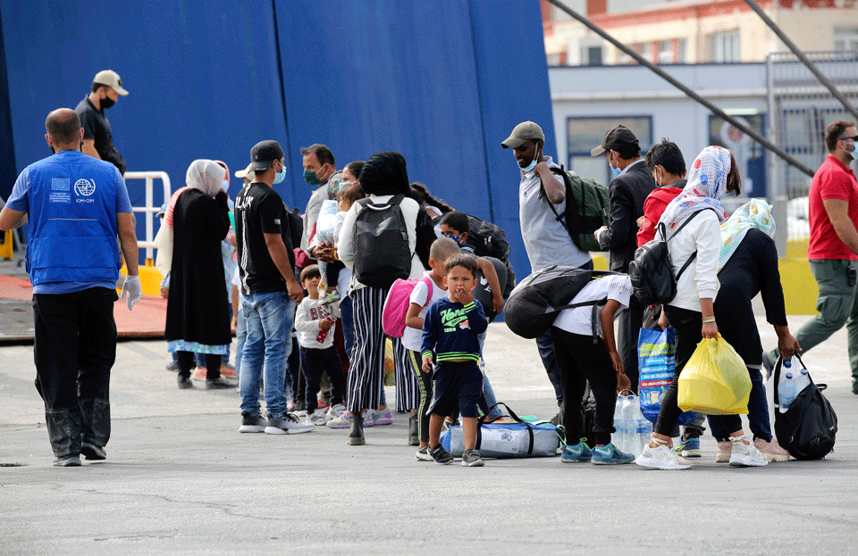 στην-ενδοχώρα-μεταφέρονται-περισσότ-561097147
