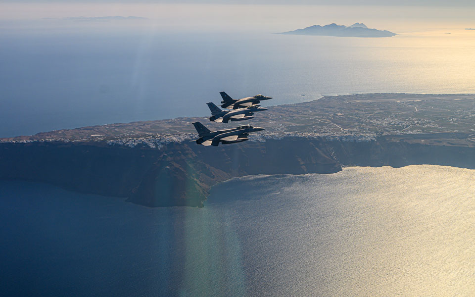 φωτογραφίες-από-τη-συνεκπαίδευση-με-τ-561077293