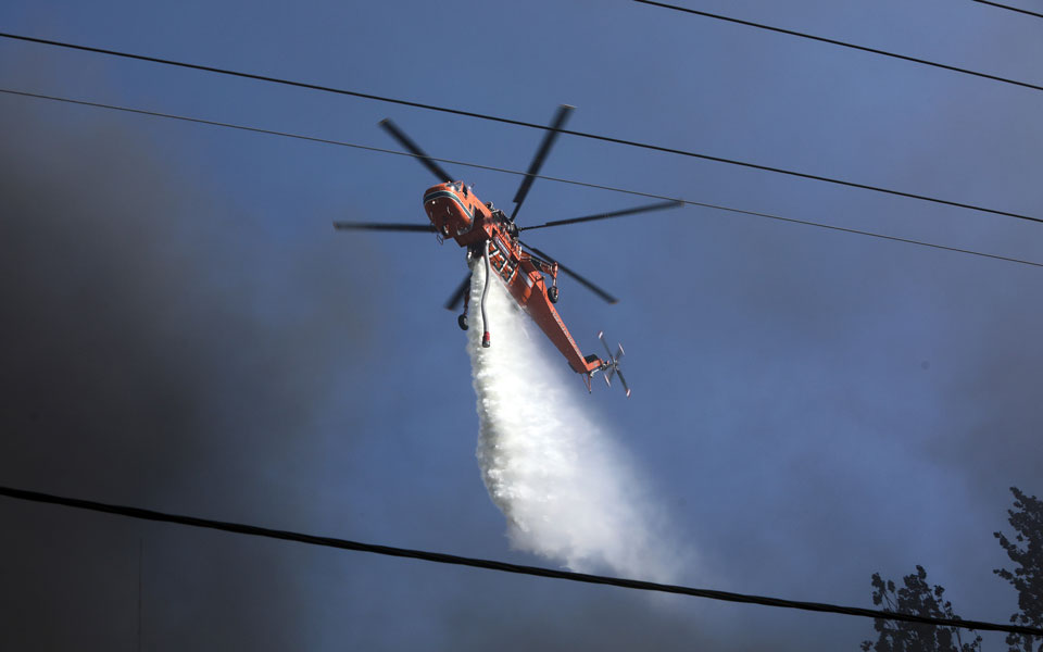 ηλεία-σε-εξέλιξη-πυρκαγιά-στον-ξηρόκα-561065044