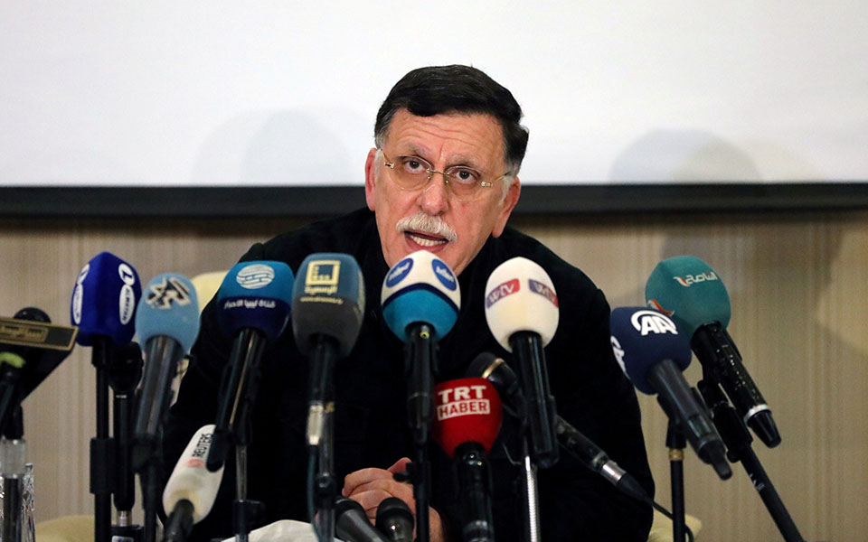 την-παραίτησή-του-ανακοίνωσε-ο-σάρατζ-561081487