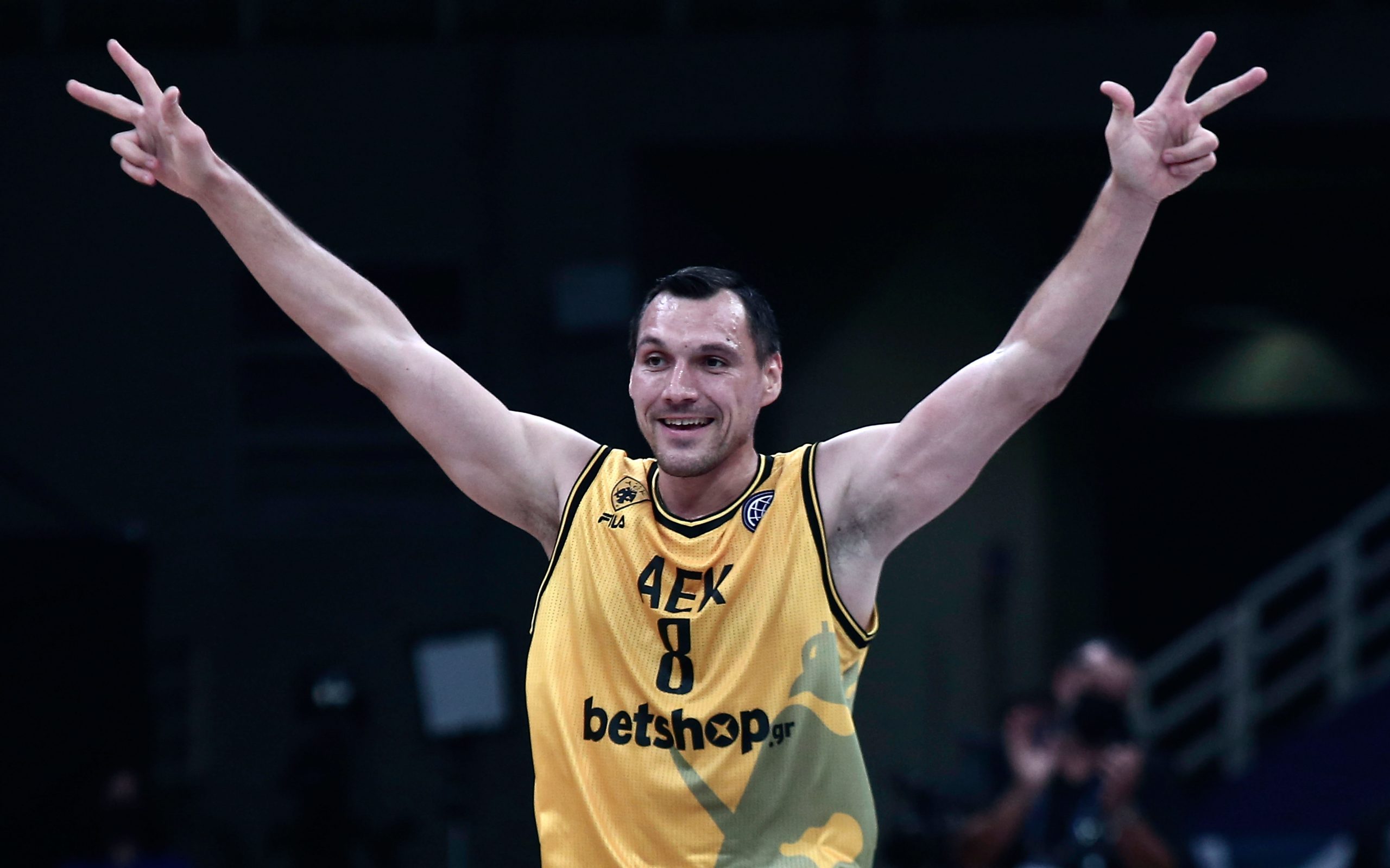 αεκ-με-περίπατο-στον-τελικό-του-bcl-561102523