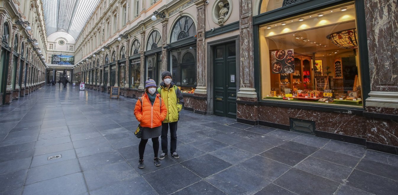 κλείνουν-για-ένα-μήνα-μπαρ-και-καφέ-στι-561107779