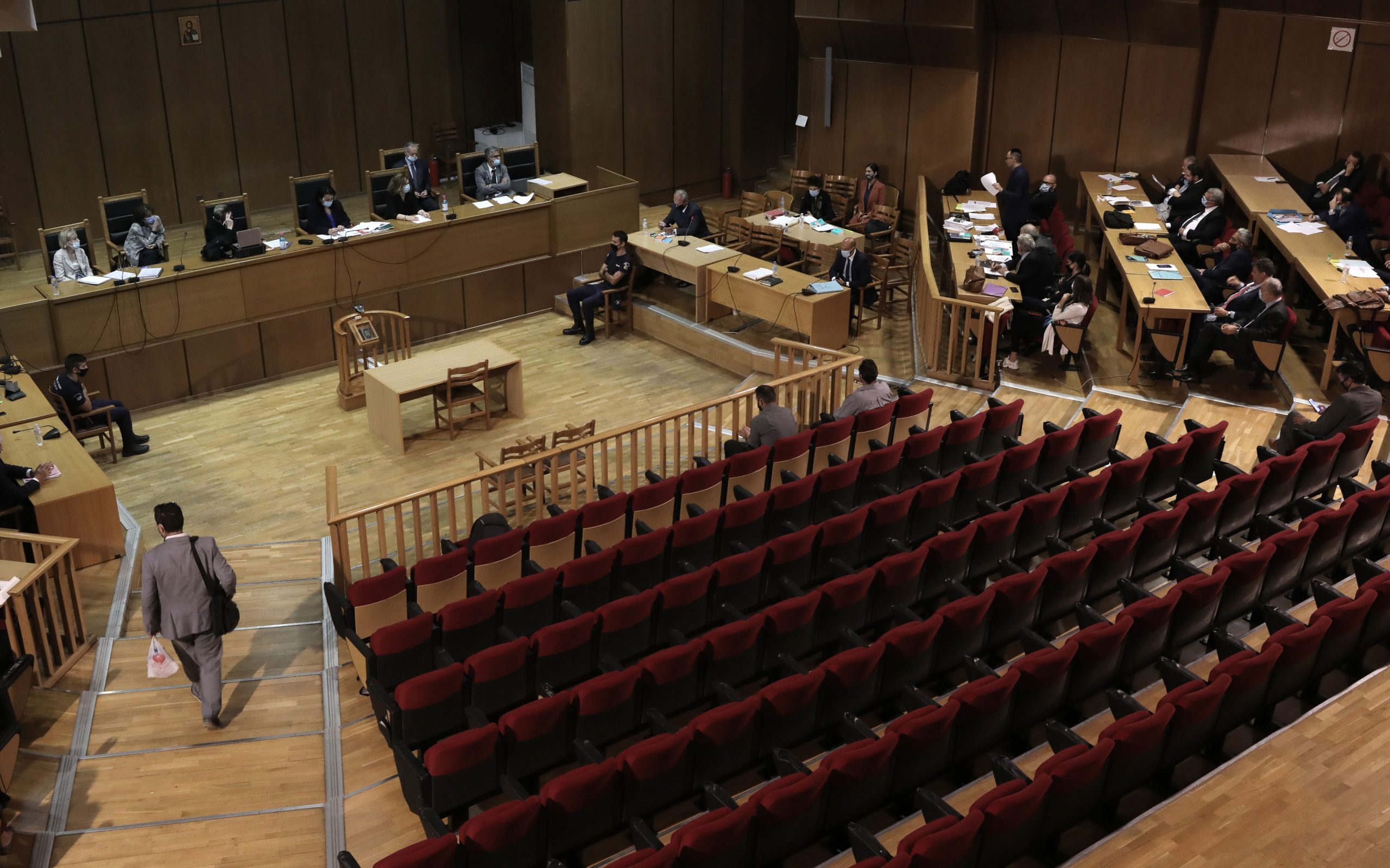 απόρριψη-ελαφρυντικών-για-την-ηγετικ-561113104