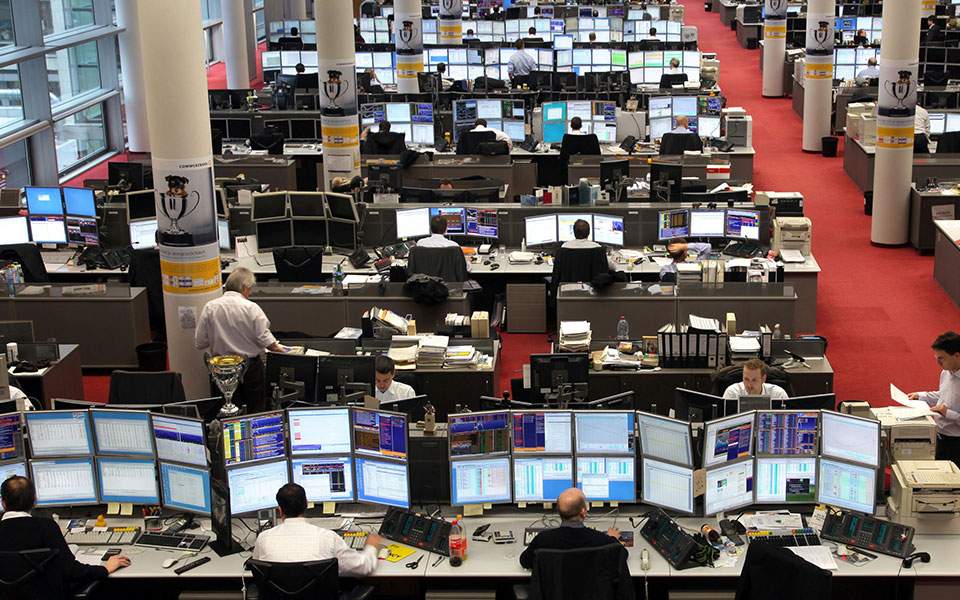 ευρωζώνη-πάνω-από-το-φράγμα-των-έξι-τρι-561101533