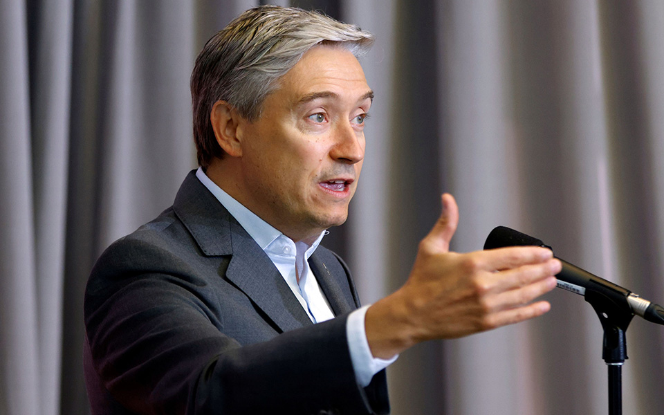 καναδάς-σταματούν-οι-εξαγωγές-όπλων-σ-561105169