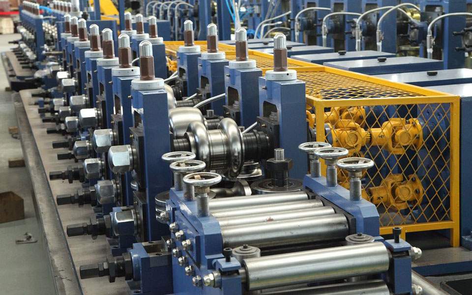 η-πρώτη-αντίδραση-της-ελβαλ-χαλκορ-στο-561111094