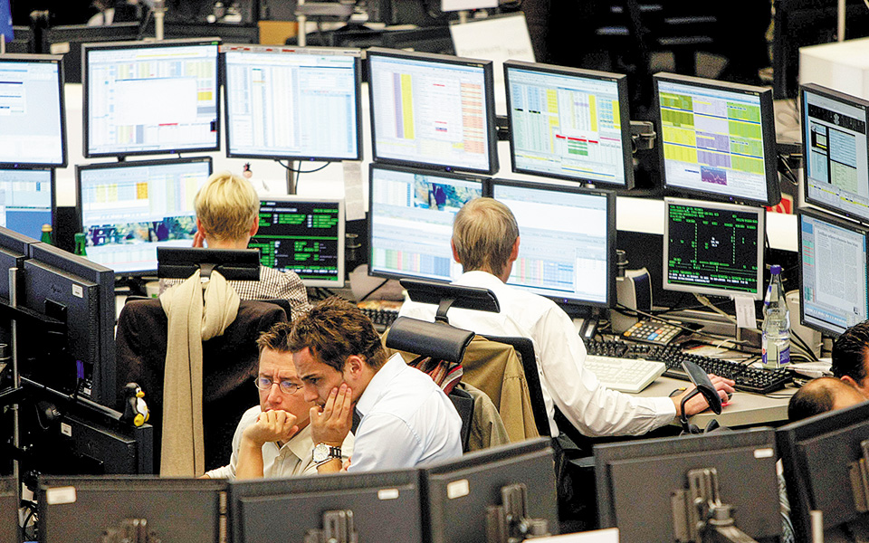 η-επέλαση-του-κορωνοϊού-επισκιάζει-τα-561123019