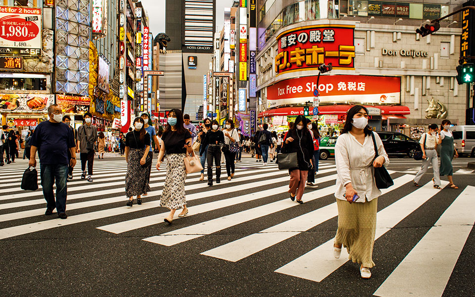 η-πόλη-με-τις-μάσκες-561102037