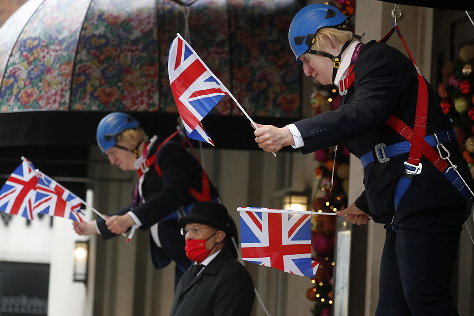 ο-μπόρις-αλεξιπτωτιστής-561115516