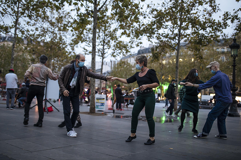 Σαν να μην υπάρχει αύριο