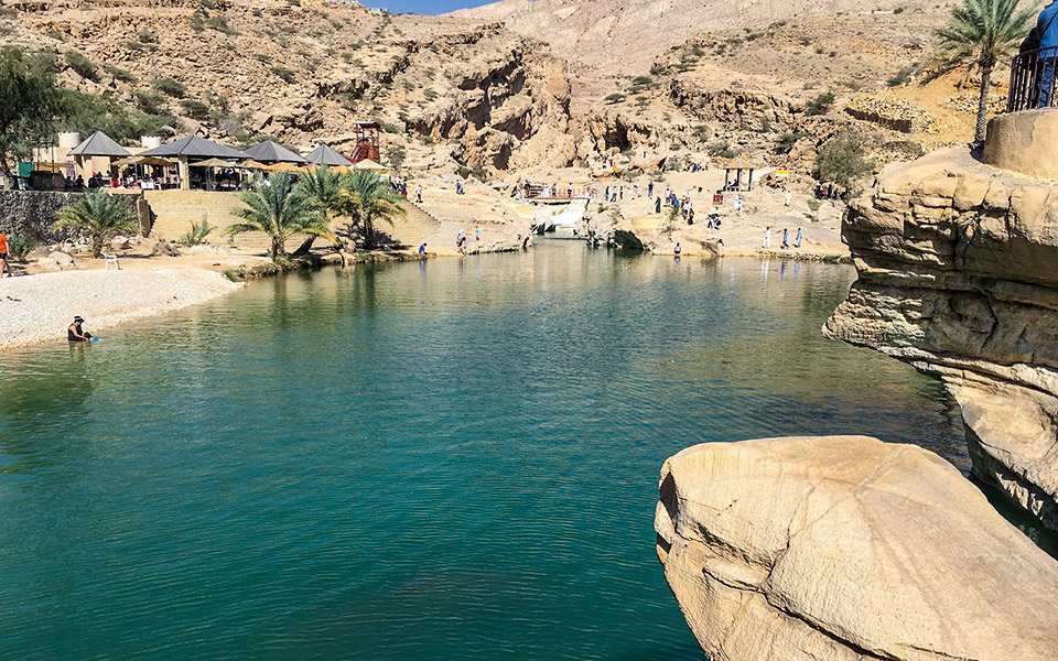 οι-αναγνώστες-ταξιδεύουν-στα-σμαραγδ-561106270