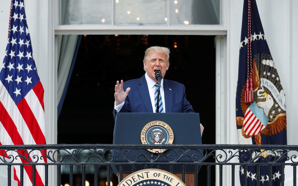 ο-ντόναλντ-τραμπ-ισχυρίζεται-ότι-είνα-561112600