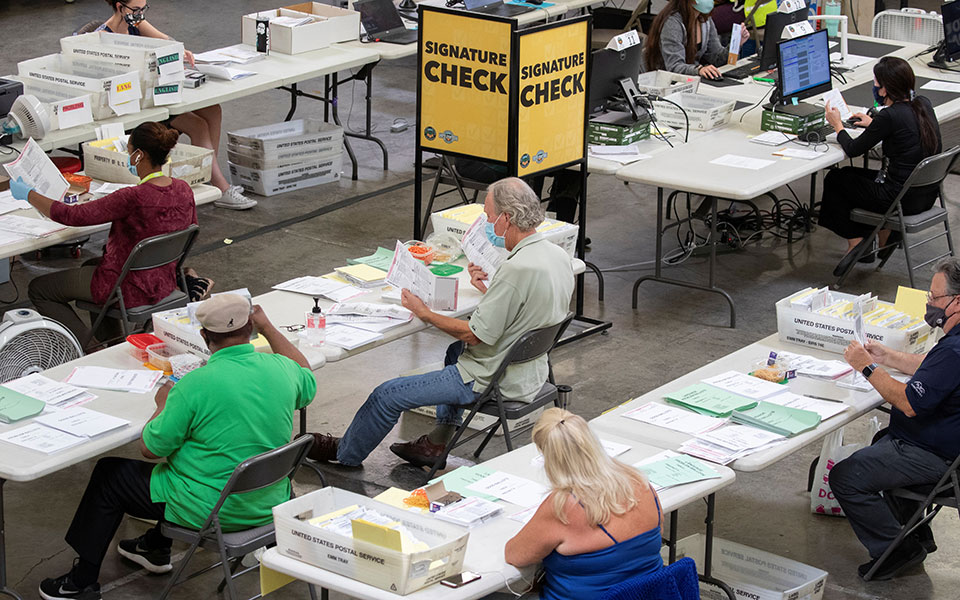 δέκα-κρίσιμες-πολιτείες-για-τις-προεδ-561122767