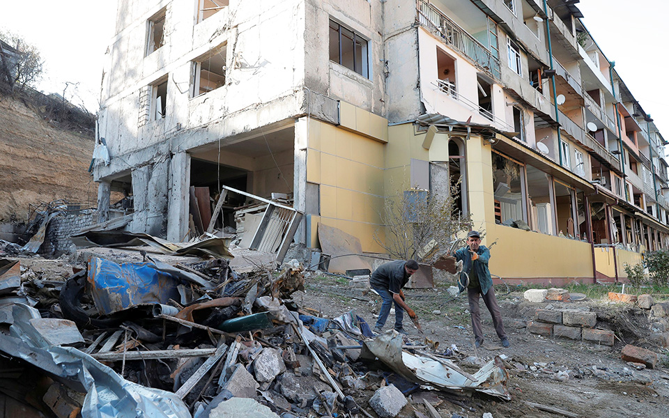 τρομοκράτες-μεταφέρει-στον-καύκασο-η-561123298