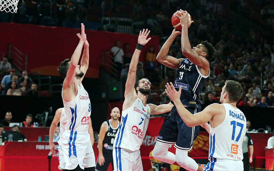 ασίστ-του-νβα-στο-τόκιο-561134161