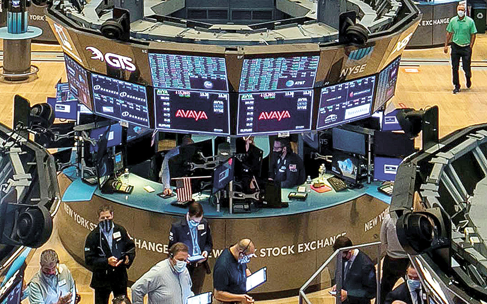 πτώση-στις-αγορές-μετά-τα-νέα-περιορισ-561124843