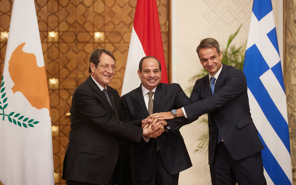 κλείδωσε-η-8η-τριμερής-ελλάδας-κύπρο-561119281