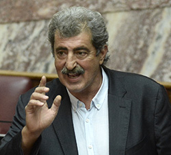 Πάθη και μπαλοθιές-1