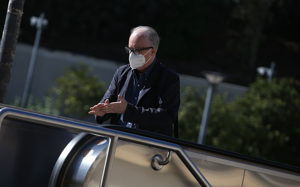 koronoios-ektoxeysi-me-1-259-nea-kroysmata0