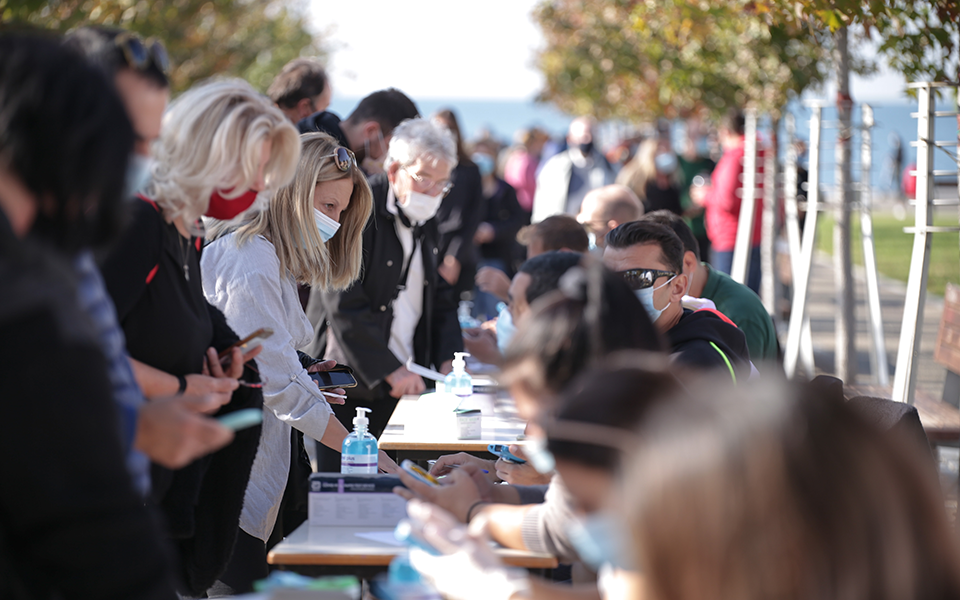 θεσσαλονίκη-πάνω-από-50-θετικά-δείγματα-561135622