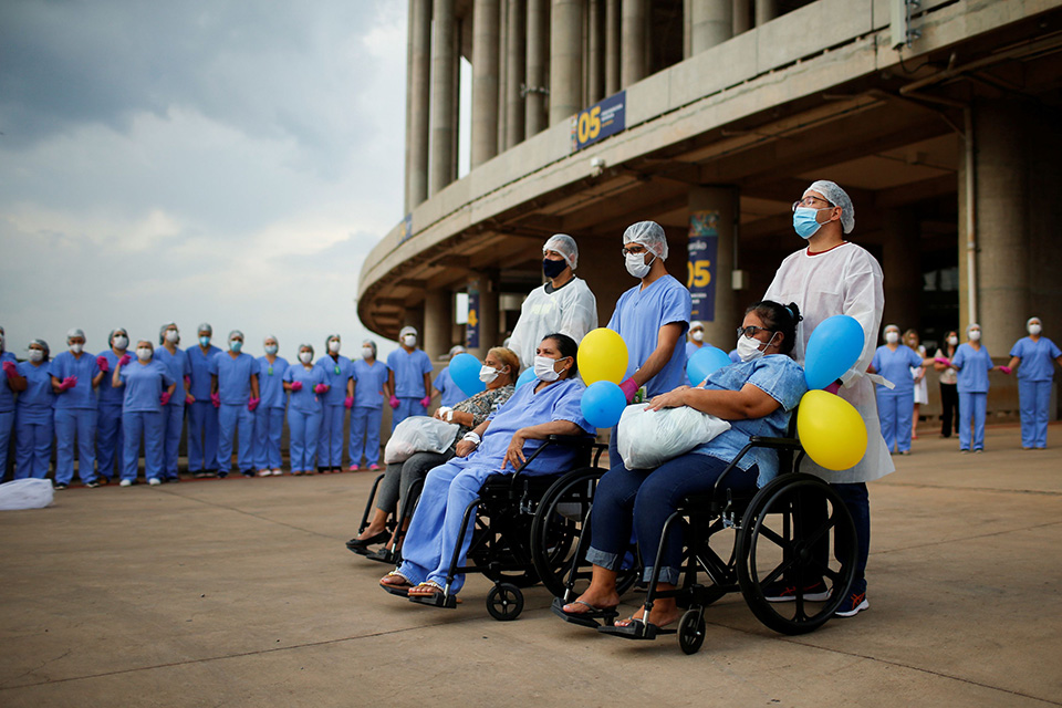 Οι τρεις τελευταίες