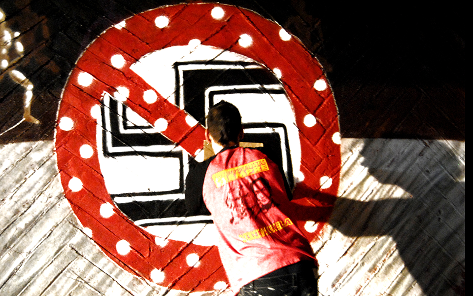 ζούνε-ακόμη-ανάμεσά-μας-561110956