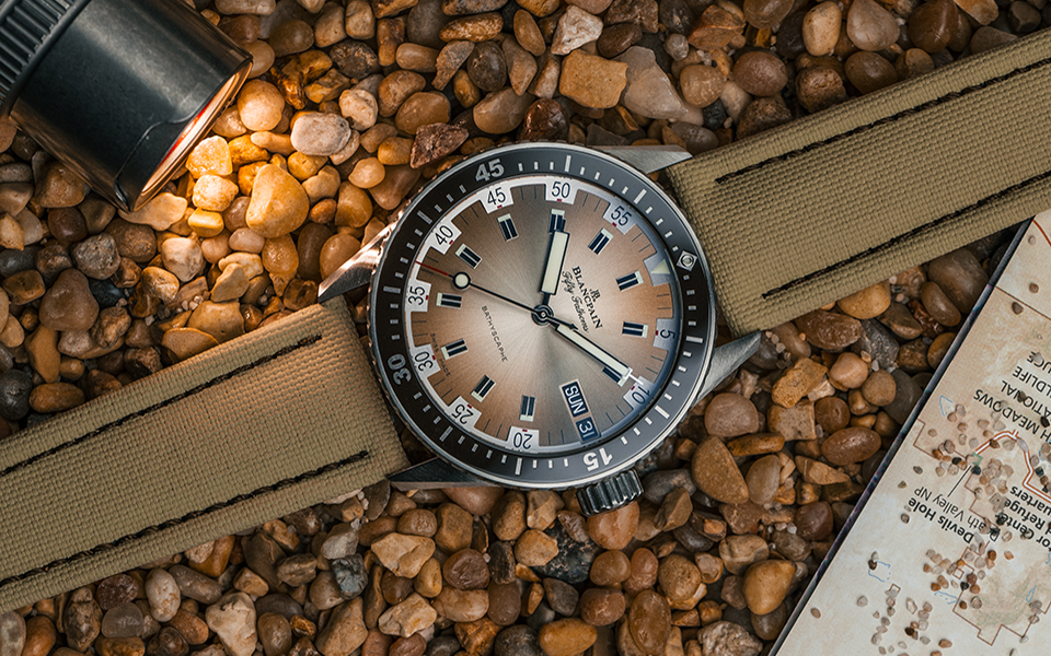 blancpain-fifty-fathoms-bathyscaphe-day-date-desert-edition-561104143