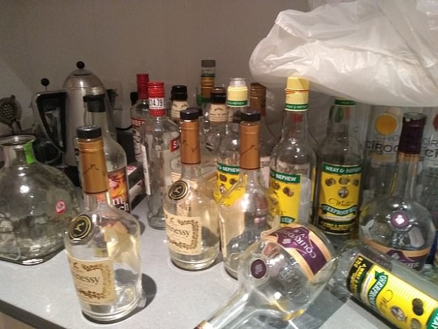 Βρετανία: Παράνομο πάρτι σε σπίτι νοικιασμένο από ψηφιακή πλατφόρμα (εικόνες)-4