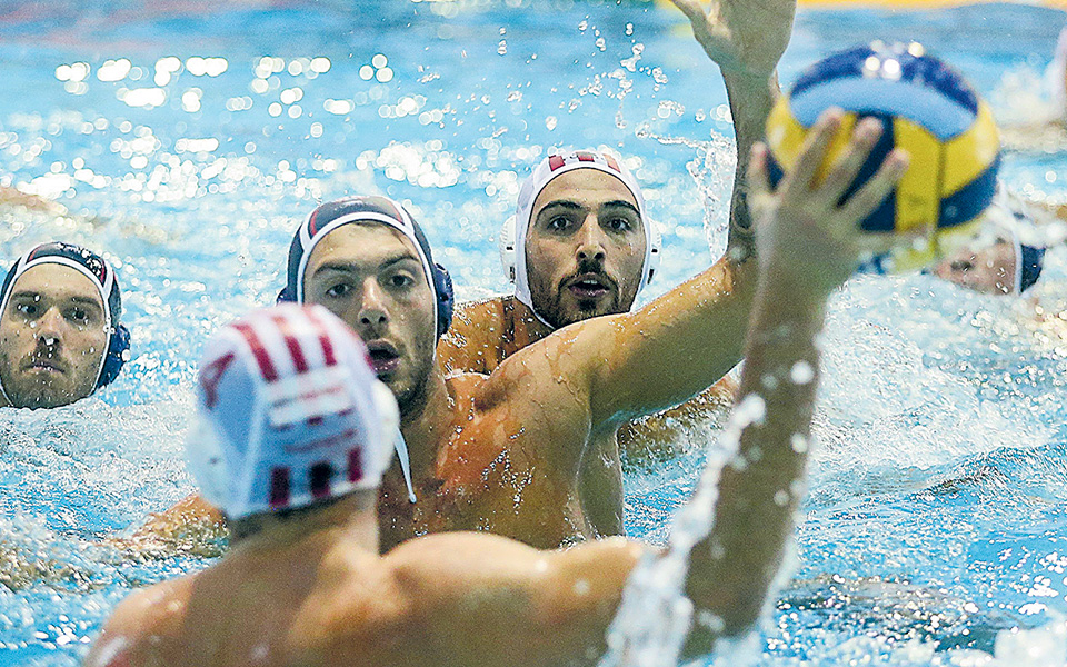 βουτιά-προς-το-άγνωστο-και-για-το-πόλ-561111679