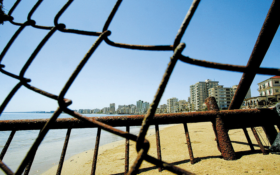 κύπρος-εκδήλωση-διαμαρτυρίας-στο-οδό-561121495