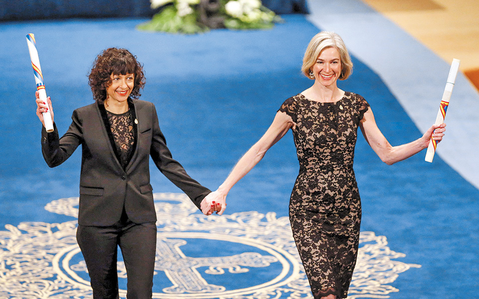 σε-δύο-γυναίκες-επιστήμονες-το-νομπέλ-561108541