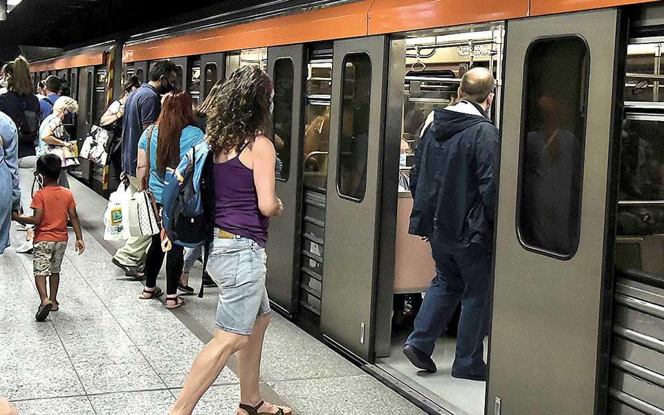 απέσυρε-την-προσφυγή-για-τη-γραμμή-4-του-561109813