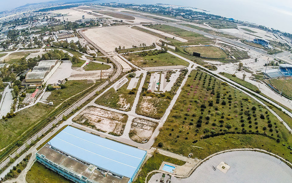 πεντάστερο-ξενοδοχείο-και-στάδιο-10-500-θέ-561112555