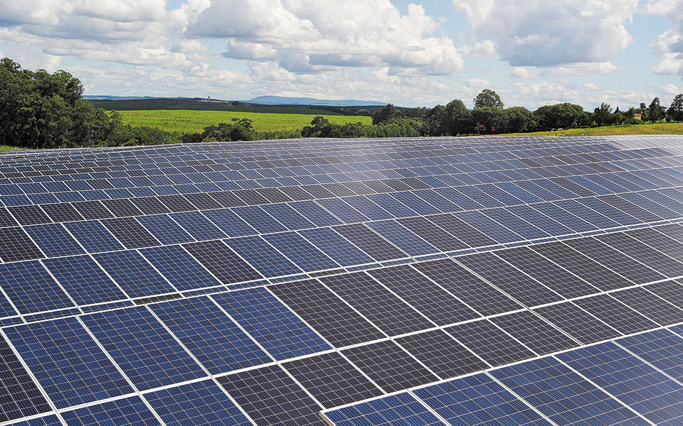 η-δεη-υλοποιεί-το-δικό-της-green-deal-561112540