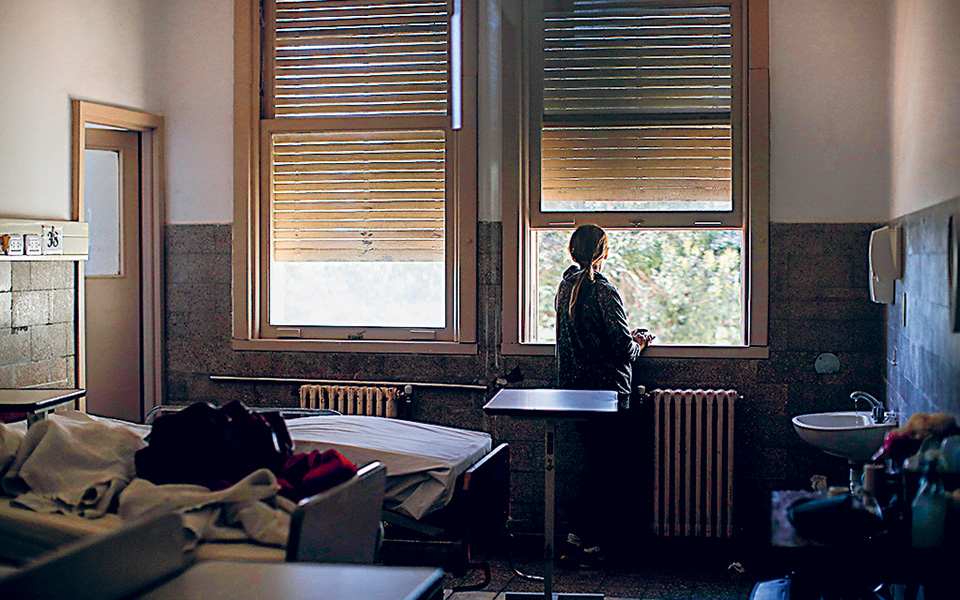 εγκεφαλική-ομίχλη-εξαιτίας-της-covid-19-561114769