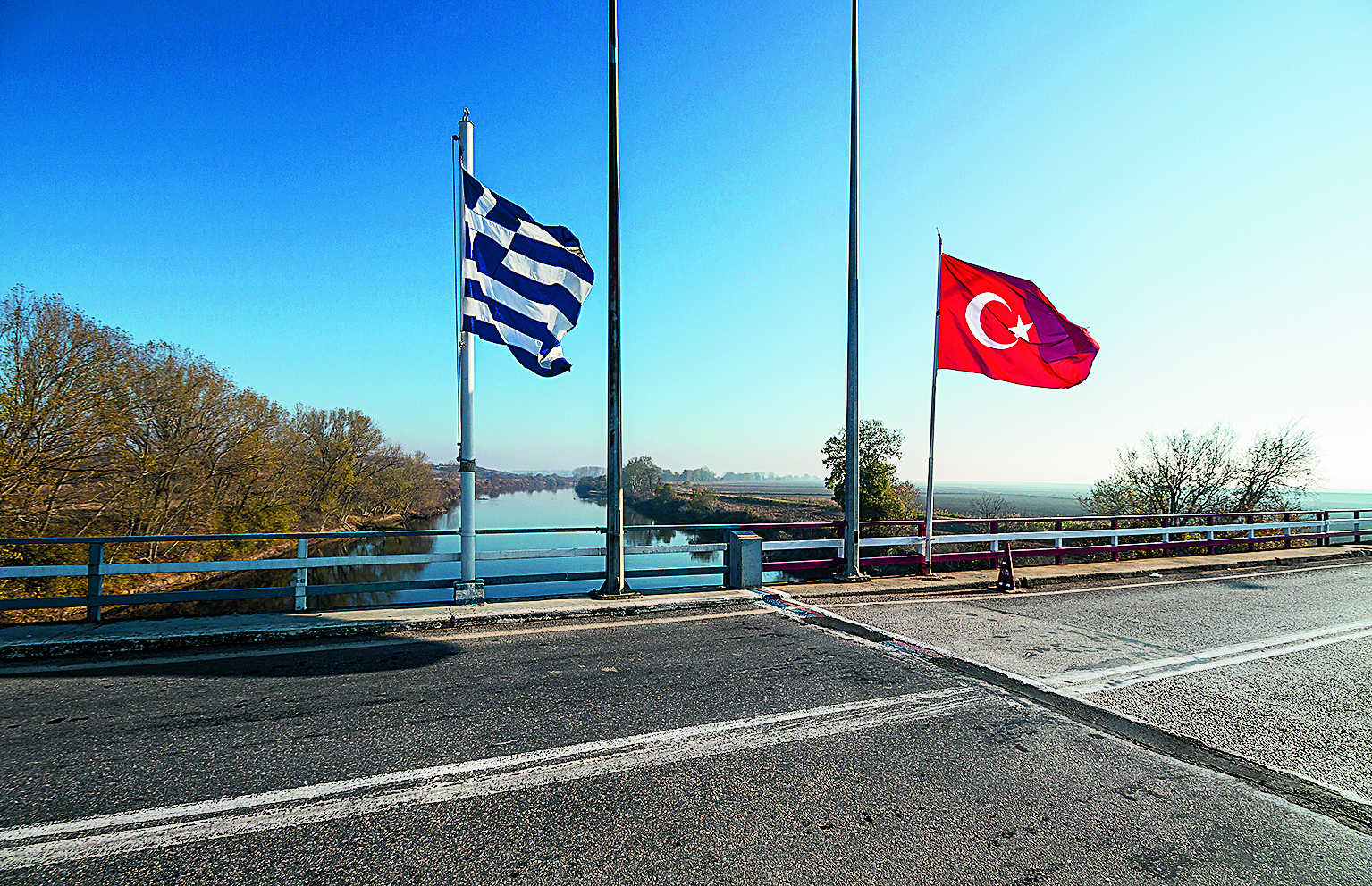 ανοίγοντας-το-κουτί-της-πανδώρας-561120301