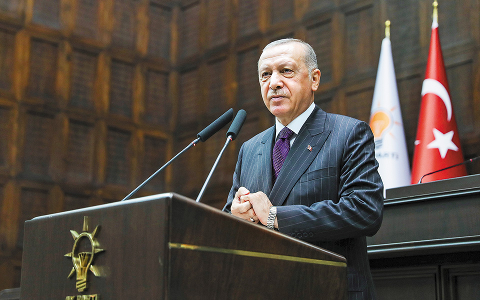 ο-ερντογάν-κόβει-τις-γέφυρες-για-διάλο-561117271