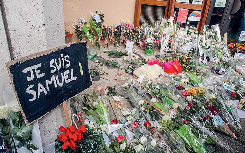 Μια δολοφονία με πολλούς αποδέκτες-1